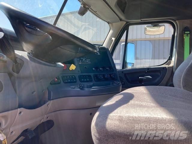 Freightliner Cascadia Sadulveokid