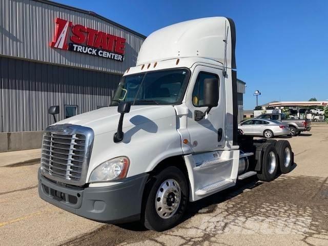 Freightliner Cascadia Sadulveokid