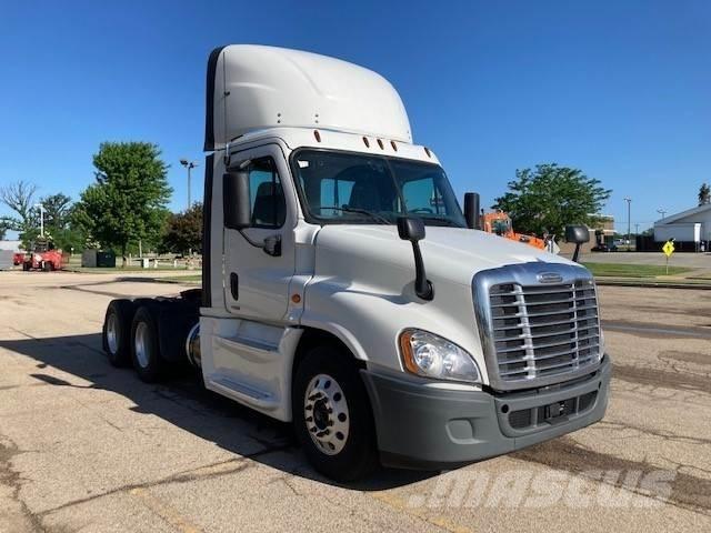 Freightliner Cascadia Sadulveokid