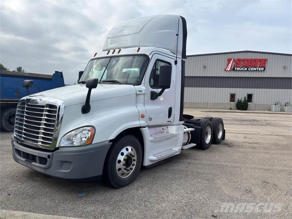 Freightliner Cascadia Sadulveokid