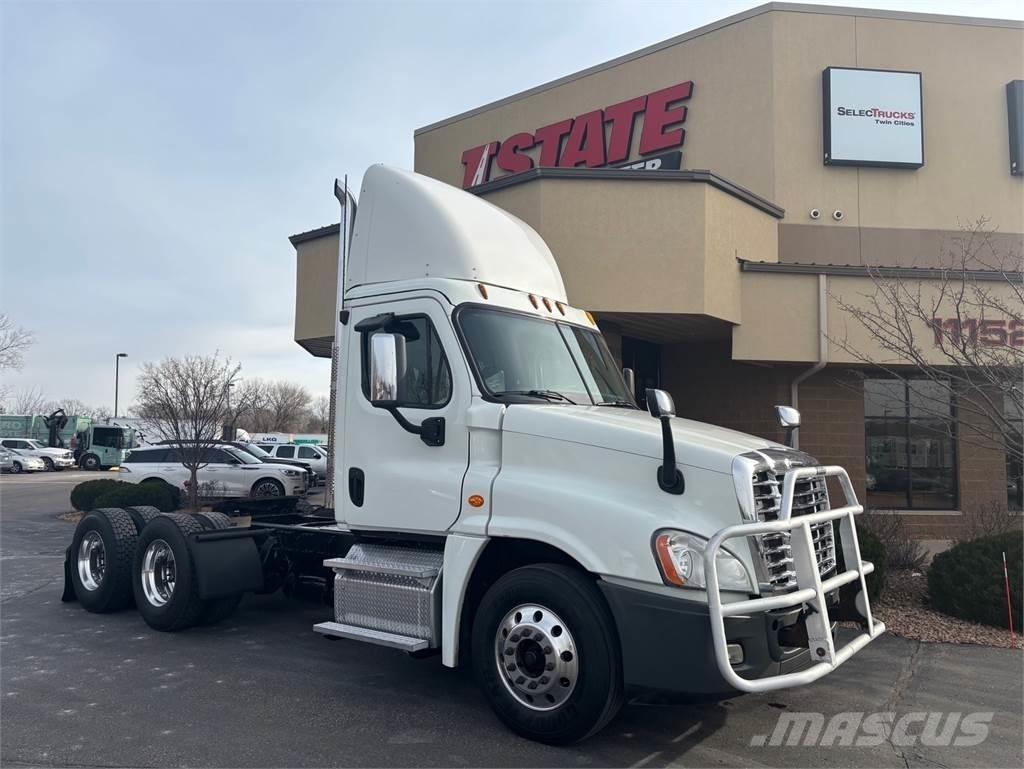 Freightliner Cascadia Sadulveokid