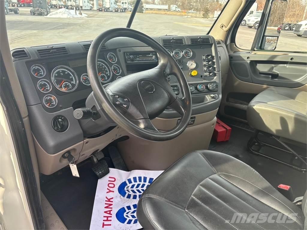Freightliner Cascadia Sadulveokid