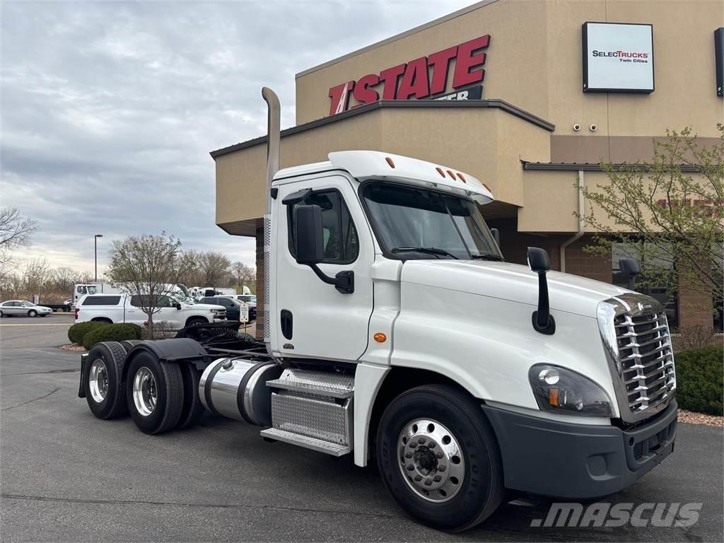 Freightliner Cascadia Sadulveokid