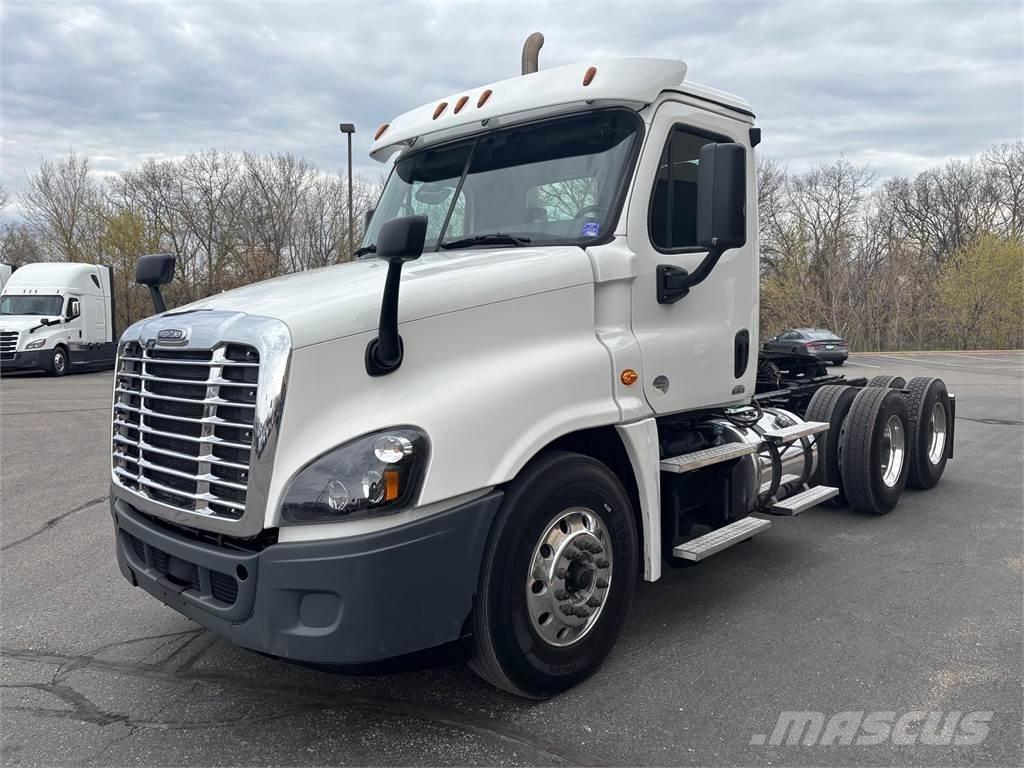 Freightliner Cascadia Sadulveokid