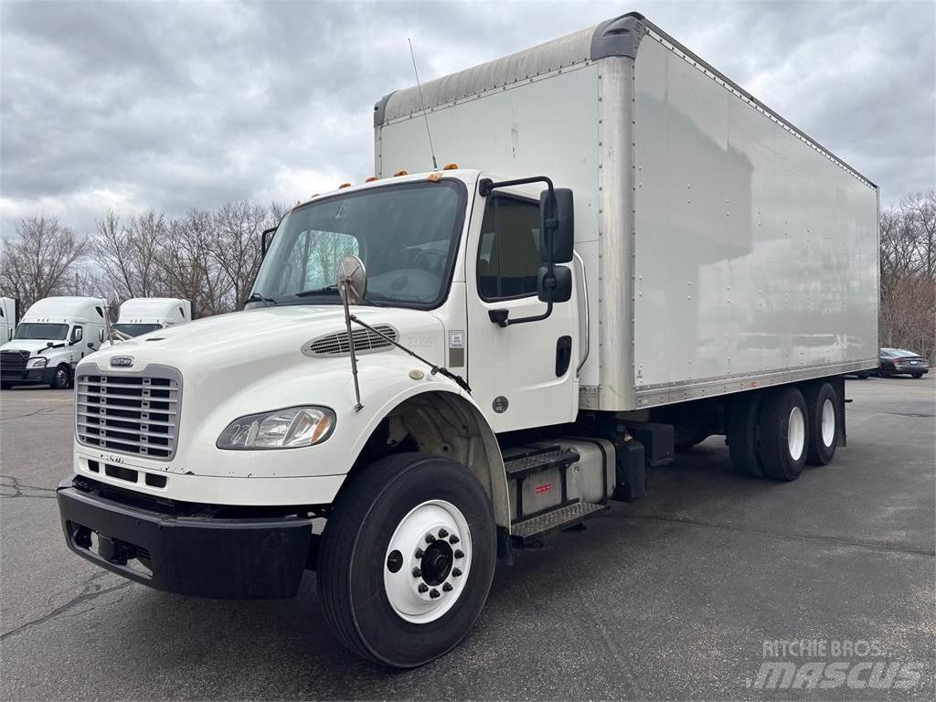 Freightliner M2 106 Furgoonautod