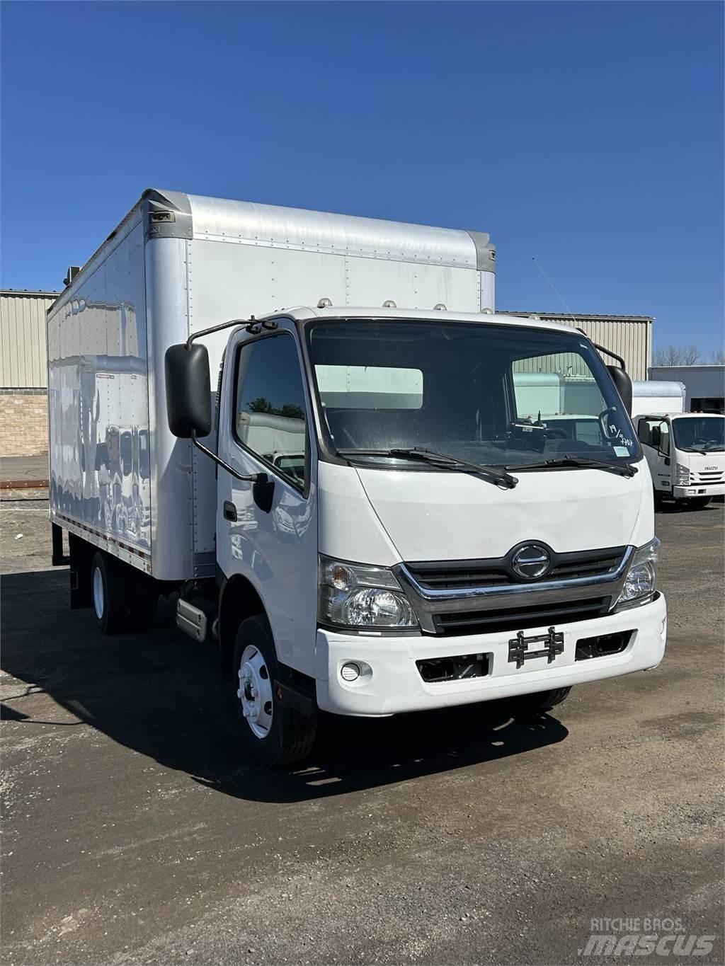 Hino 155 Furgoonautod