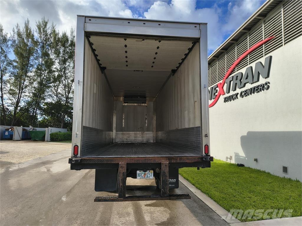 Hino 268A Furgoonautod