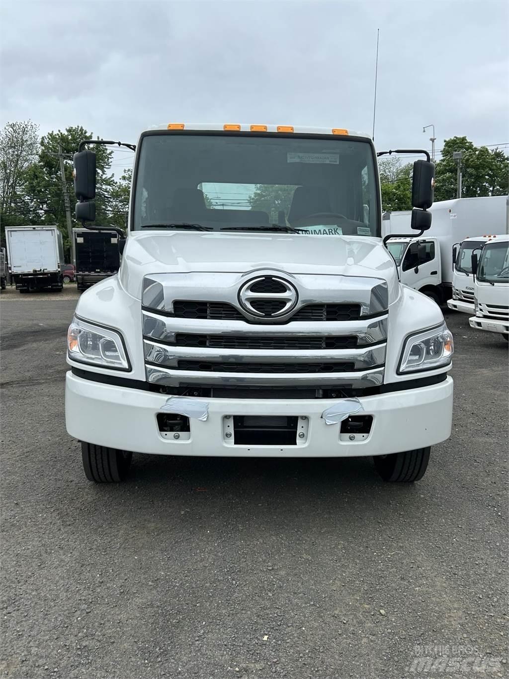 Hino L6 Raamautod