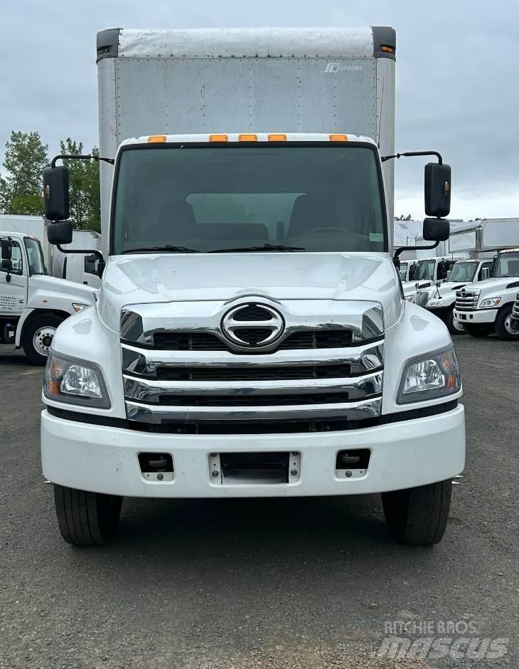 Hino L6 Furgoonautod