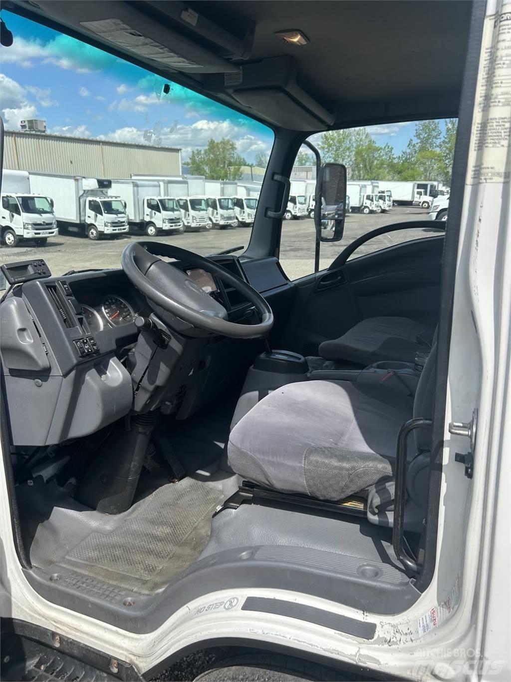 Isuzu NPR HD Furgoonautod