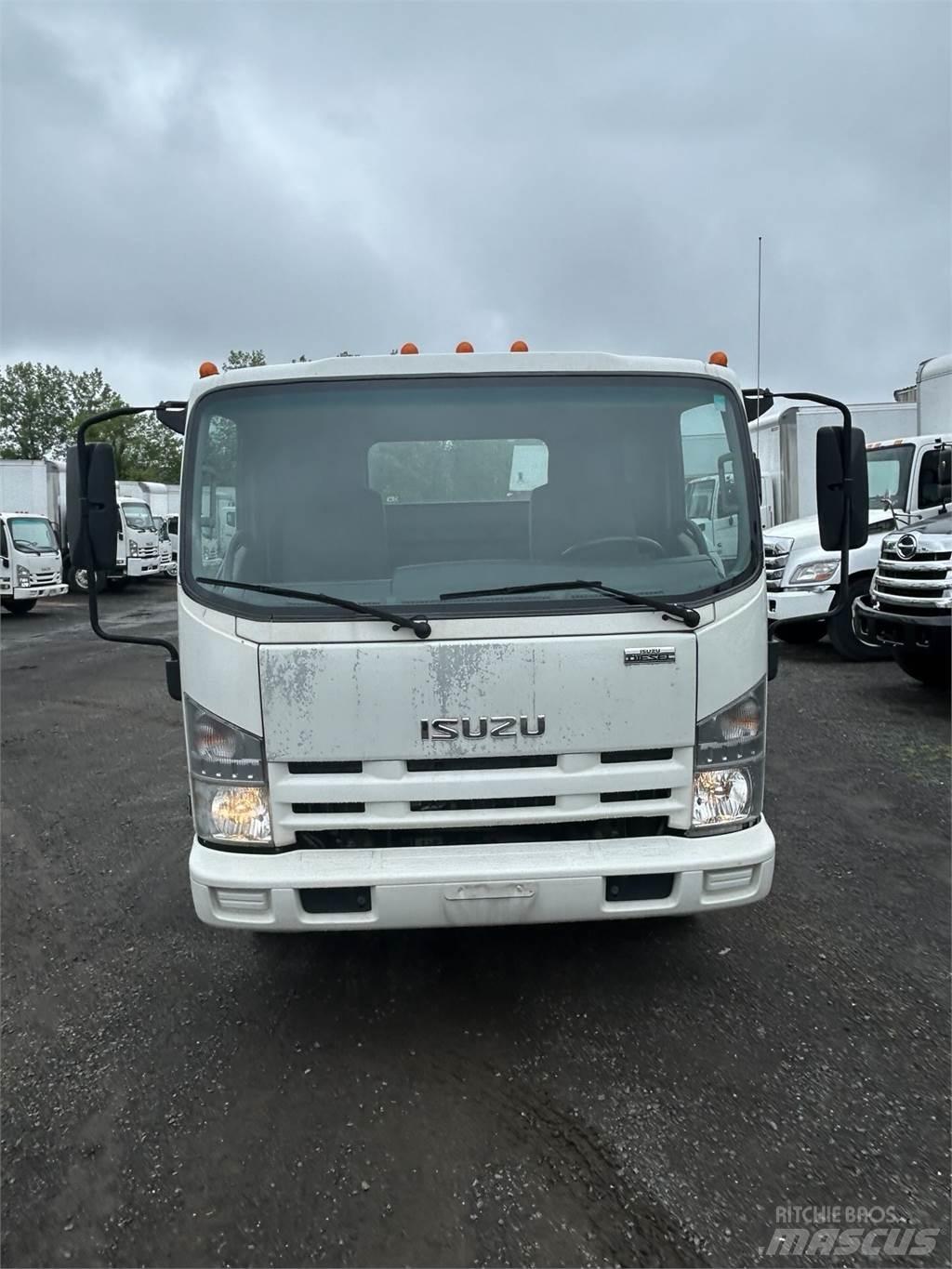 Isuzu NPR XD Raamautod