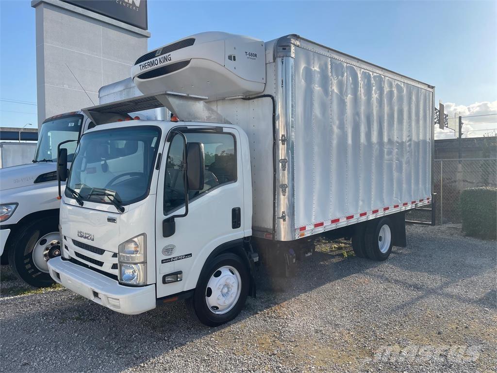 Isuzu NPR XD Furgoonautod