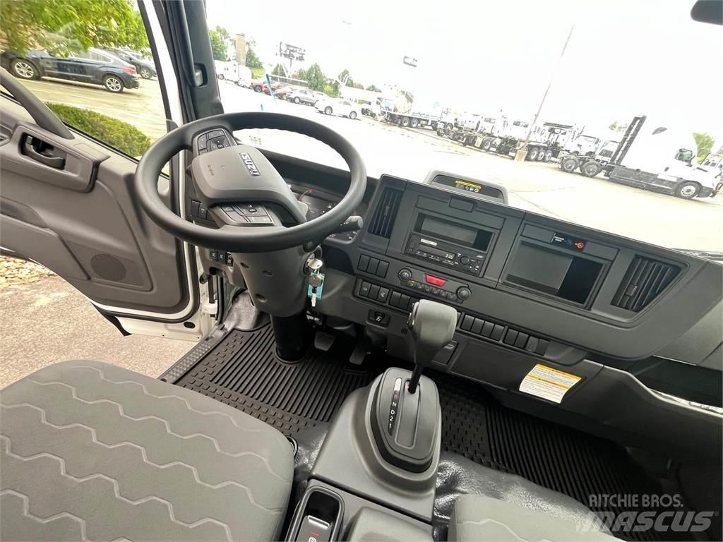 Isuzu NRR Raamautod