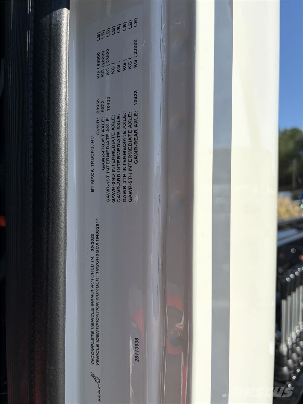 Mack GR64B Muud veokid