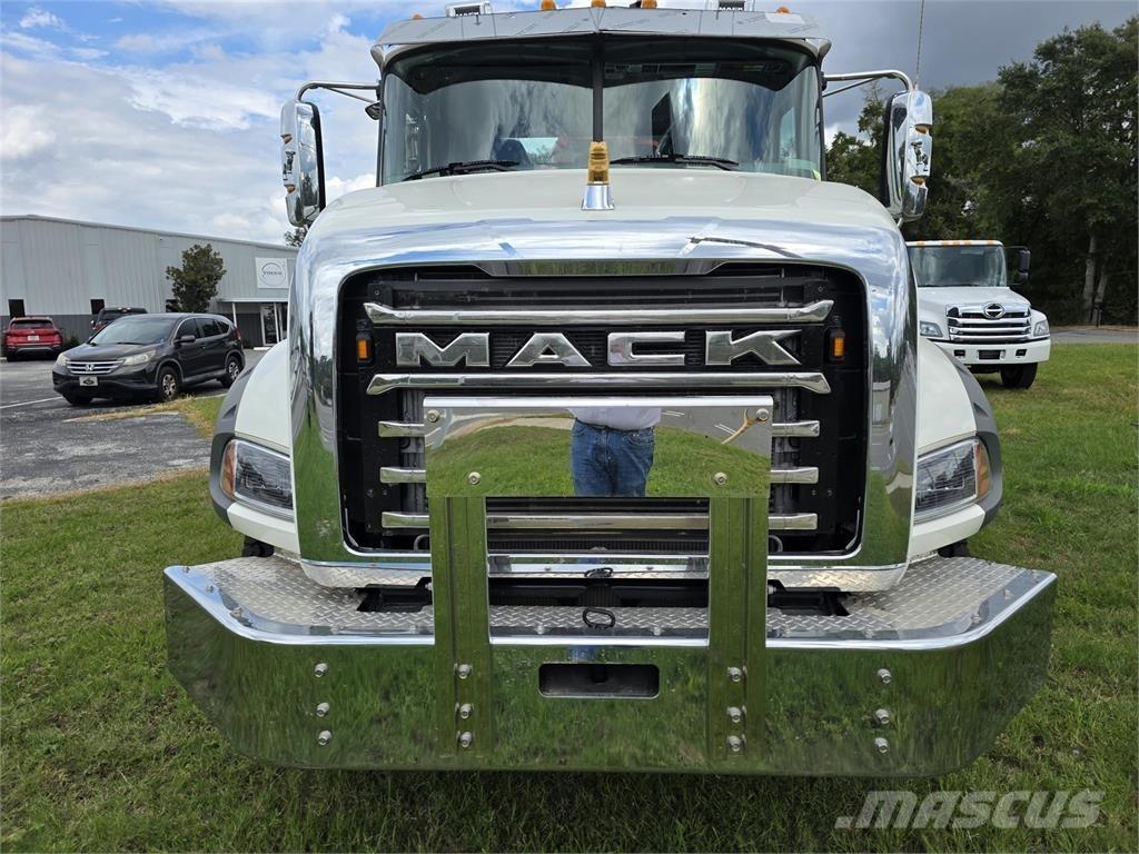 Mack GR64BR Kallurid