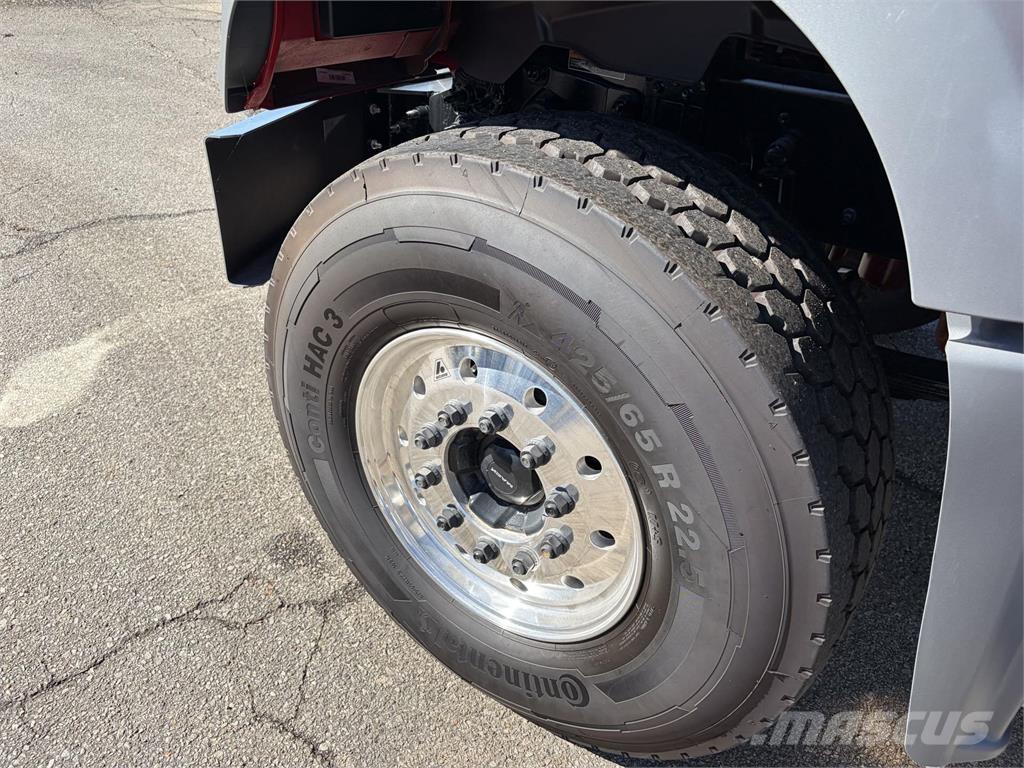 Mack GR64FR Betooniveokid