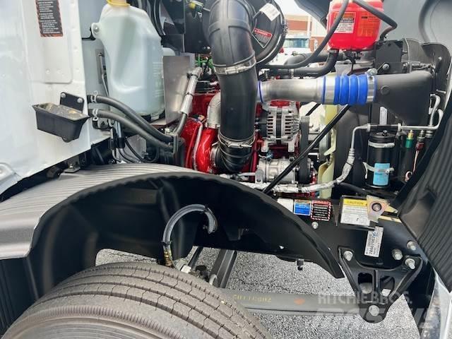 Mack MD6 42R Raamautod