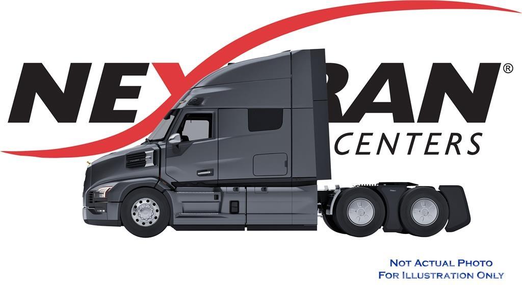 Mack PR64T Sadulveokid