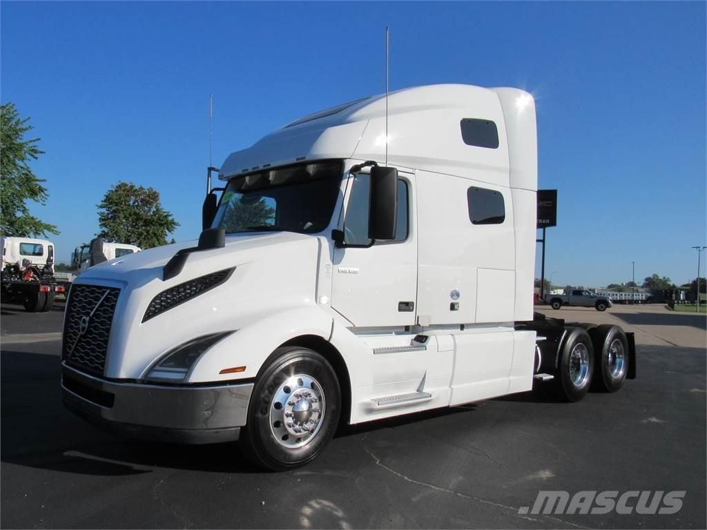 Volvo VNL64T760 Sadulveokid