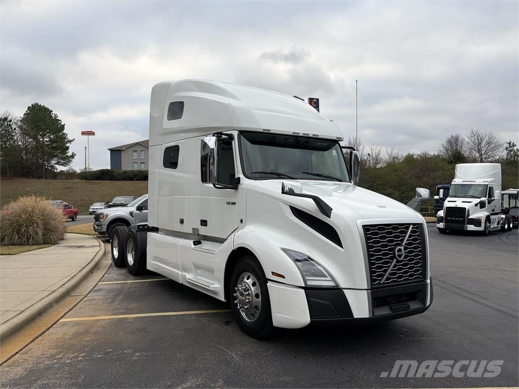 Volvo VNL64T760 Sadulveokid