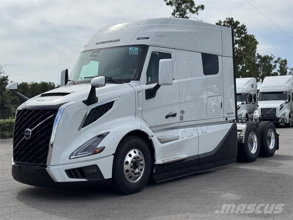 Volvo VNL64T840 Sadulveokid