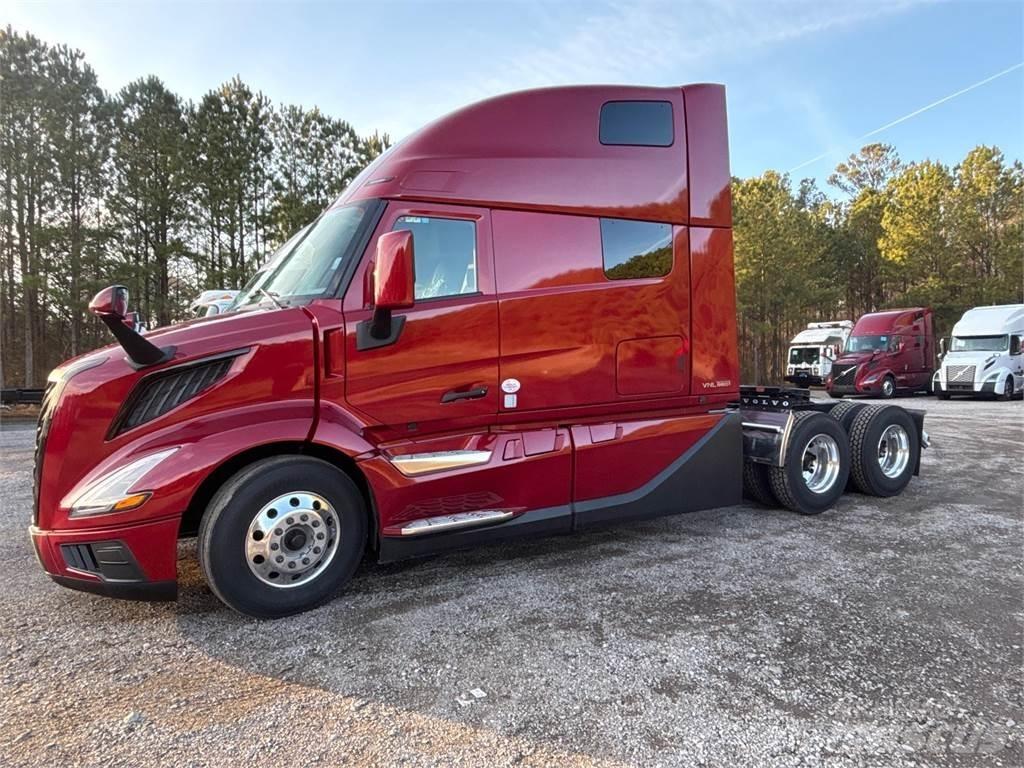 Volvo VNL64T860 Sadulveokid