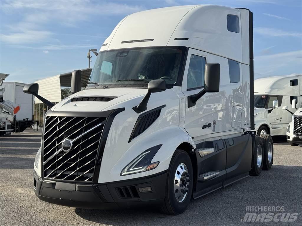 Volvo VNL64T860 Sadulveokid