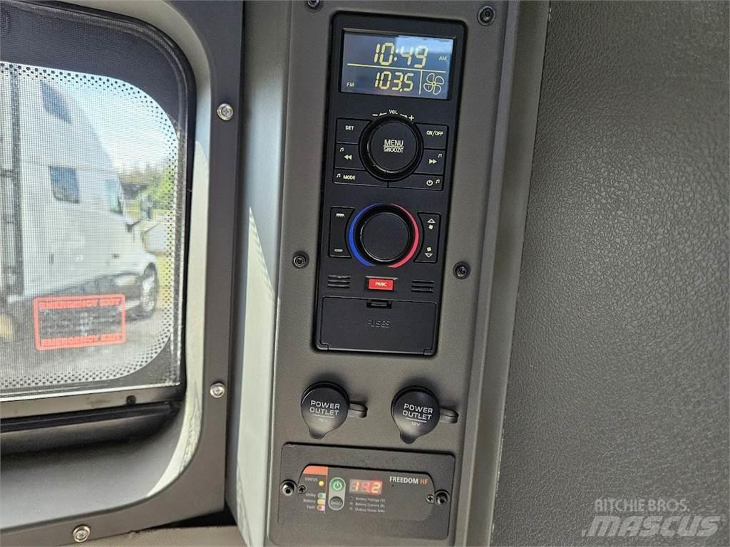Volvo VNL64T860 Sadulveokid