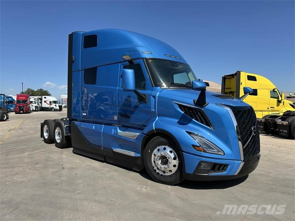 Volvo VNL64T860 Sadulveokid
