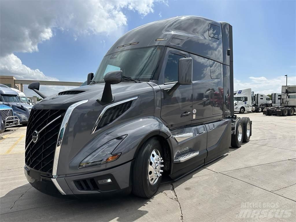 Volvo VNL64T860 Sadulveokid