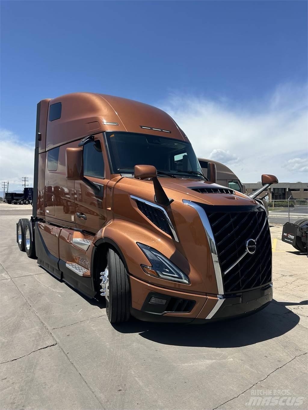 Volvo VNL64T860 Sadulveokid