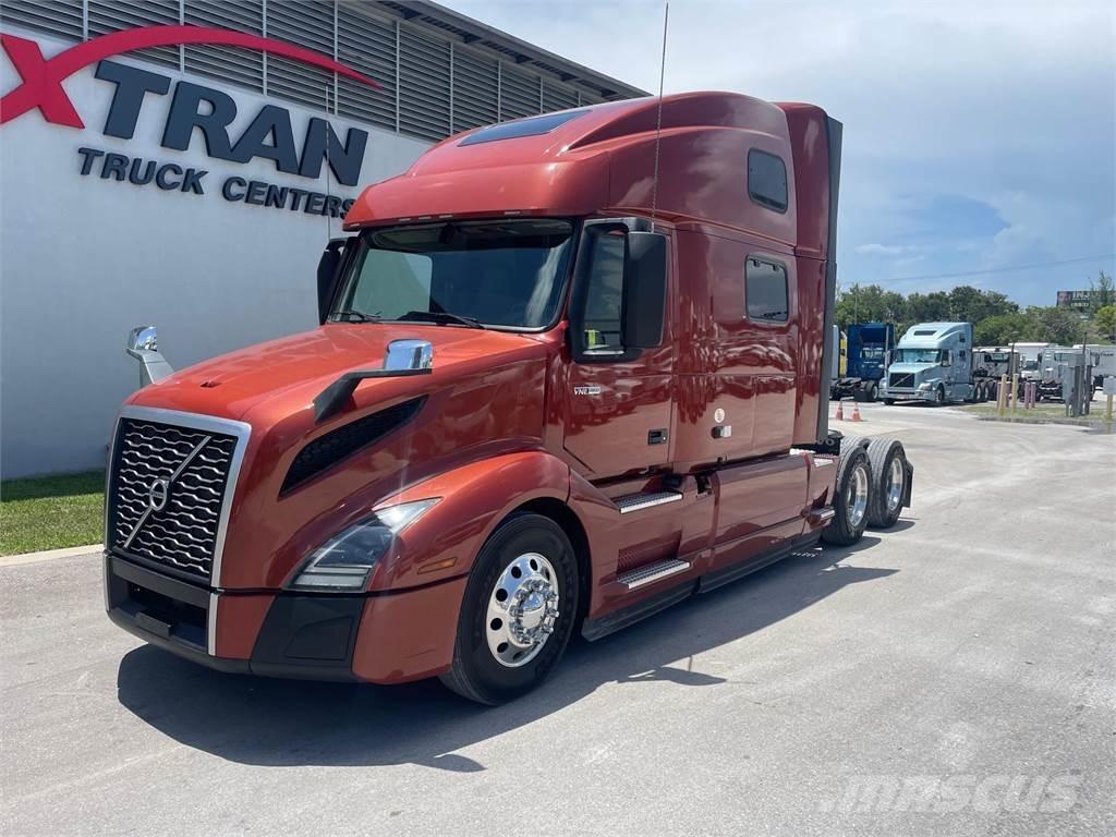 Volvo VNL64T860 Sadulveokid