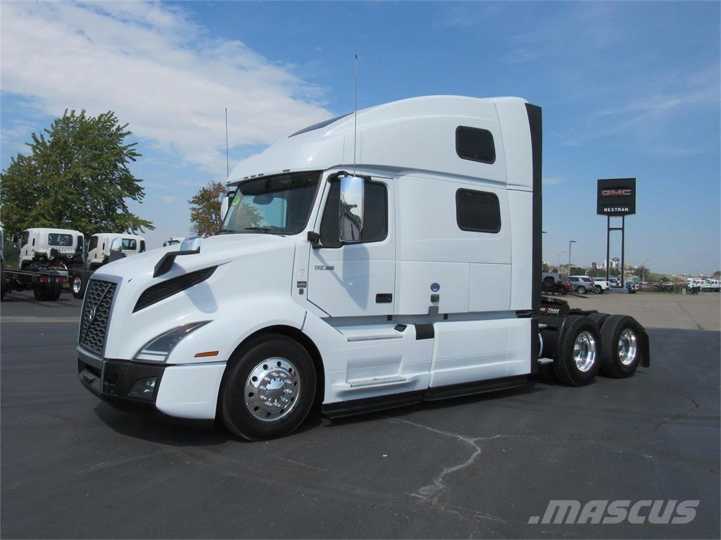 Volvo VNL64T860 Sadulveokid
