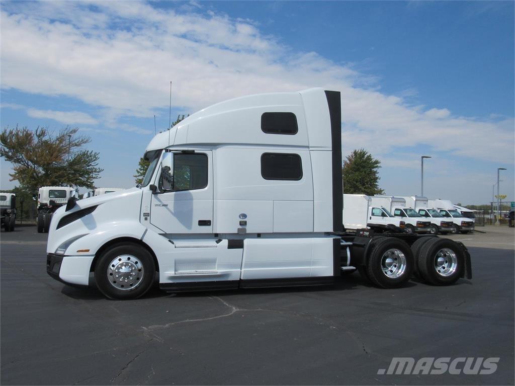 Volvo VNL64T860 Sadulveokid