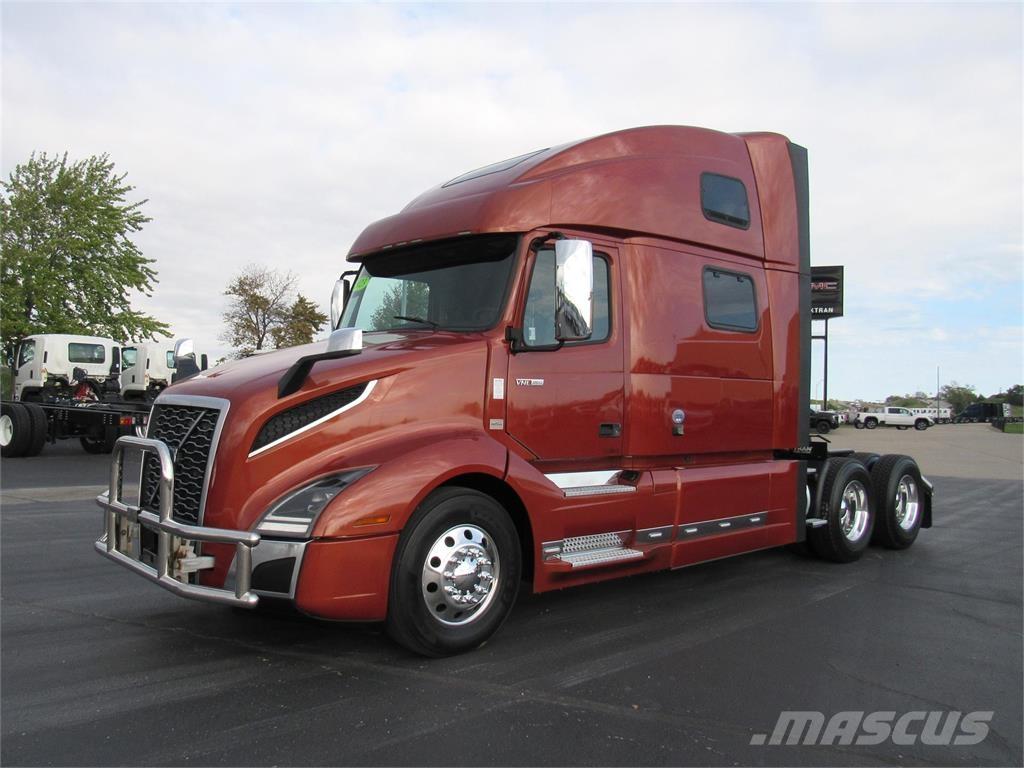 Volvo VNL64T860 Sadulveokid