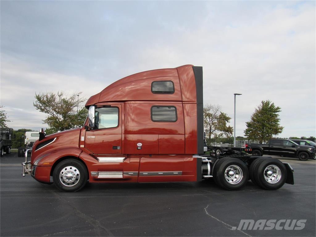Volvo VNL64T860 Sadulveokid