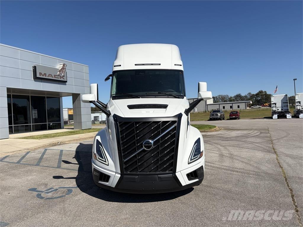 Volvo VNL64T860 Sadulveokid