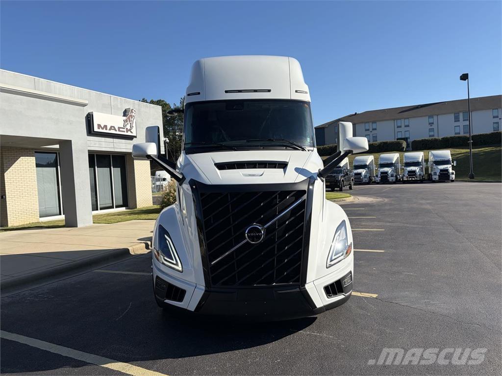 Volvo VNL64T860 Sadulveokid