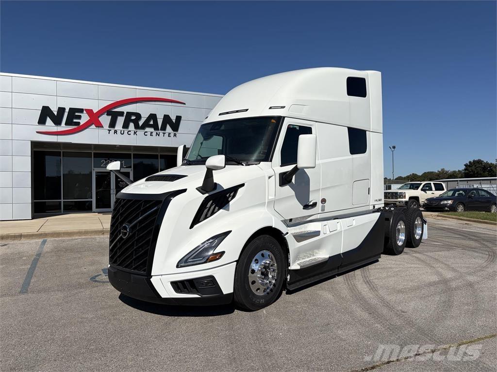 Volvo VNL64T860 Sadulveokid