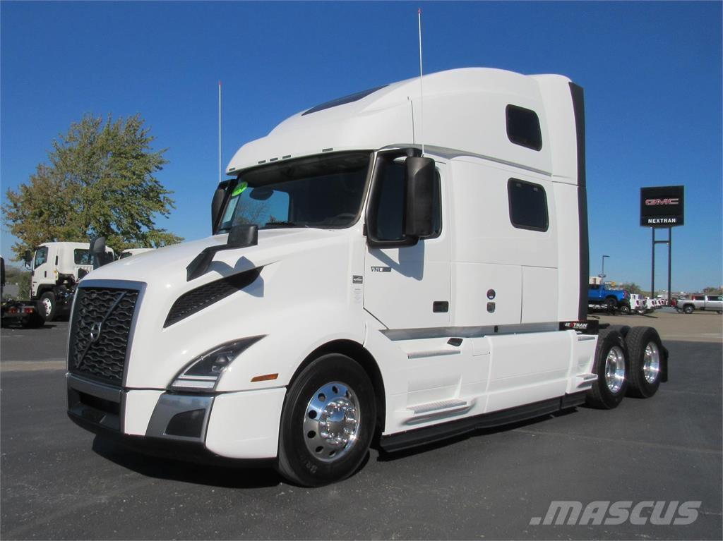 Volvo VNL64T860 Sadulveokid