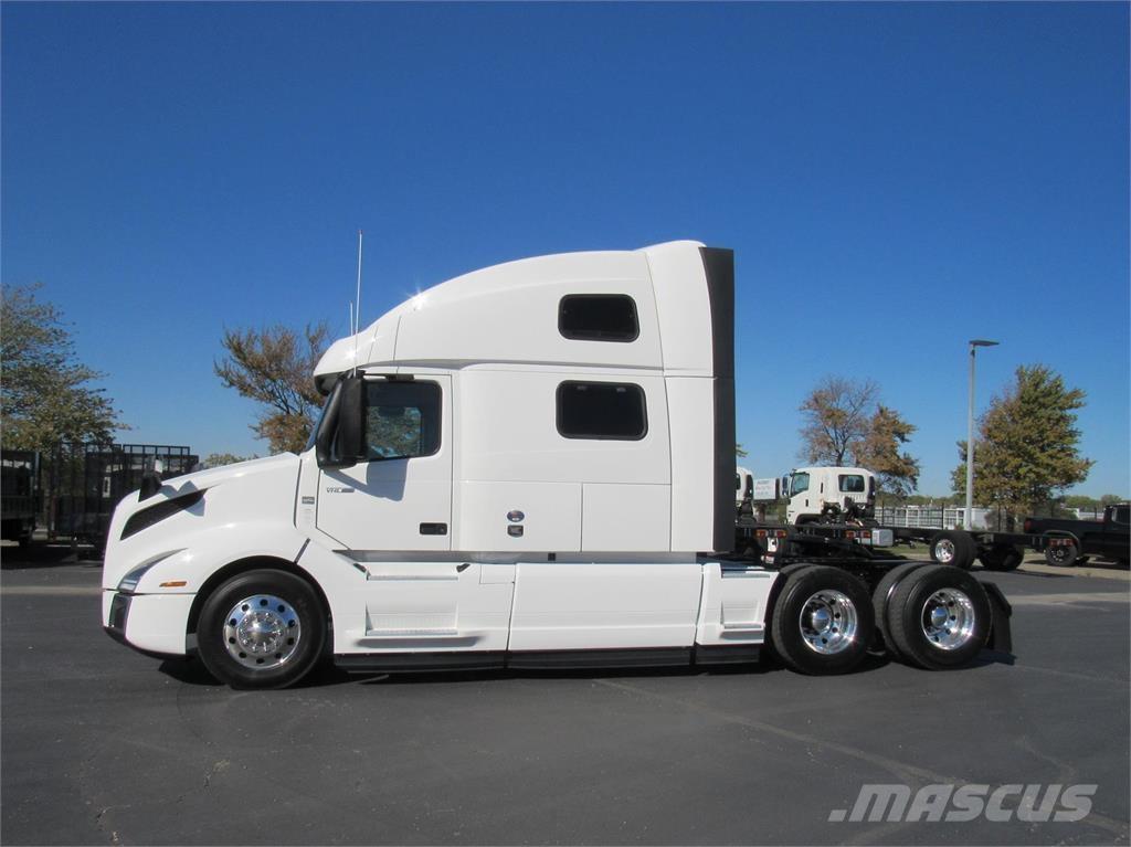 Volvo VNL64T860 Sadulveokid