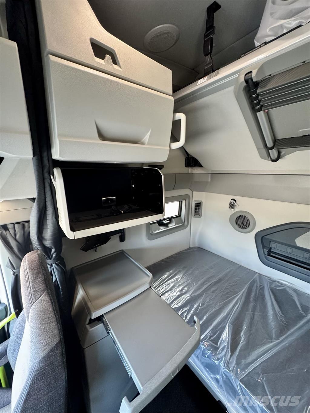 Volvo VNL64T860 Sadulveokid