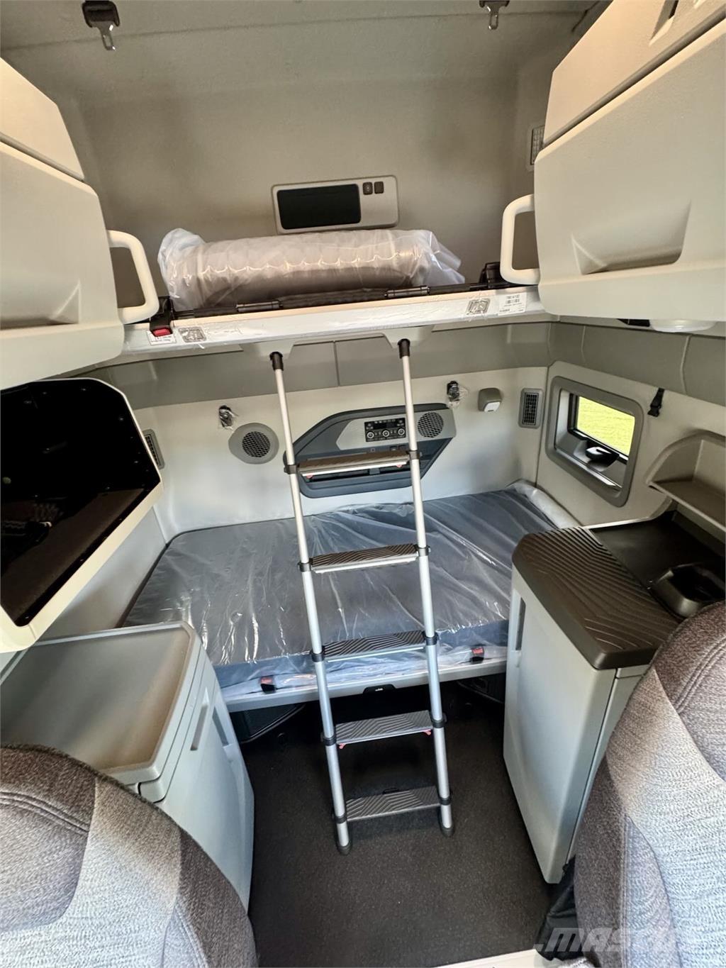 Volvo VNL64T860 Sadulveokid