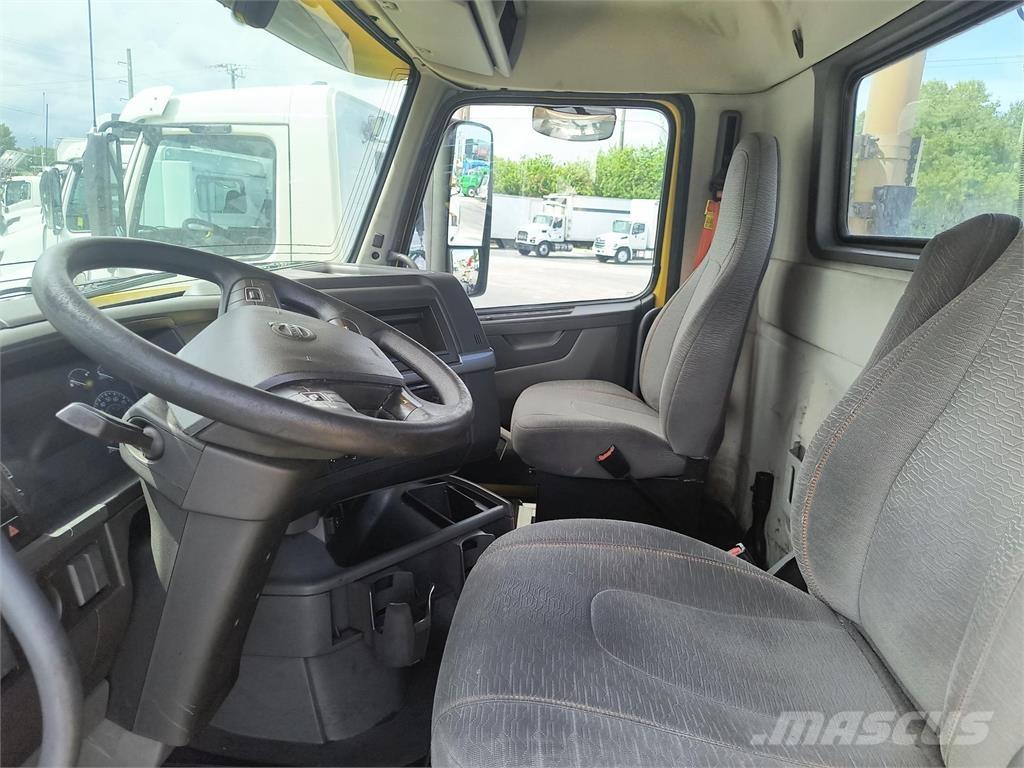 Volvo VNR64T300 Sadulveokid