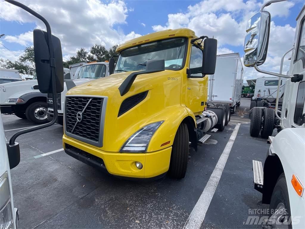 Volvo VNR64T300 Sadulveokid