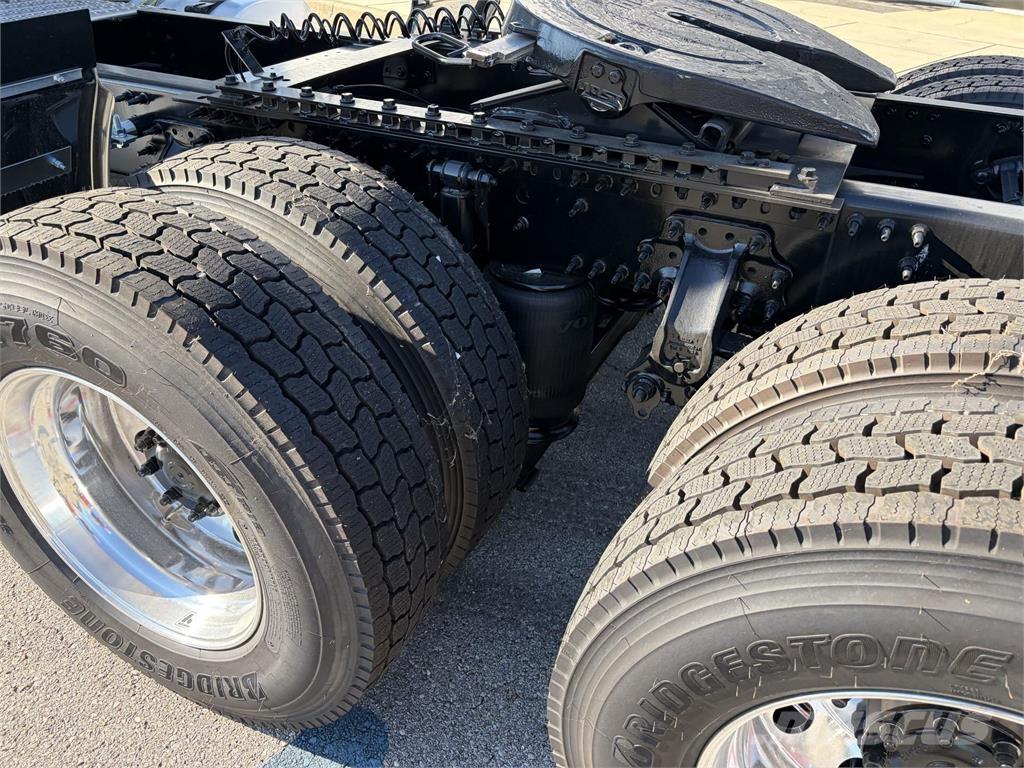 Volvo VNR64T300 Sadulveokid