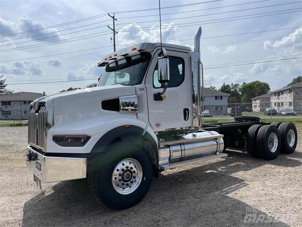 Western Star 49X Sadulveokid