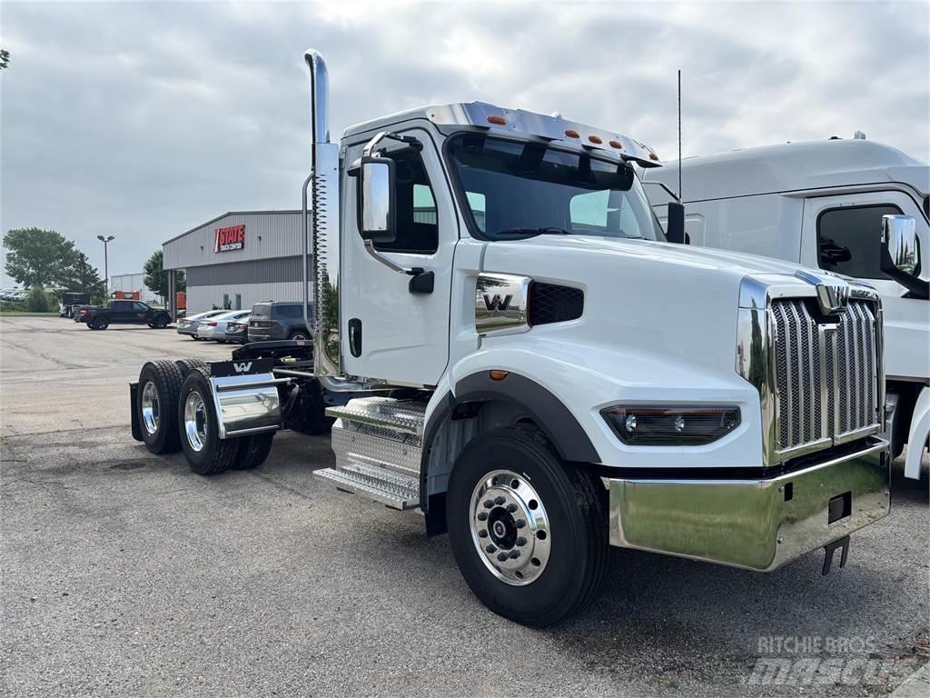 Western Star 49X Sadulveokid