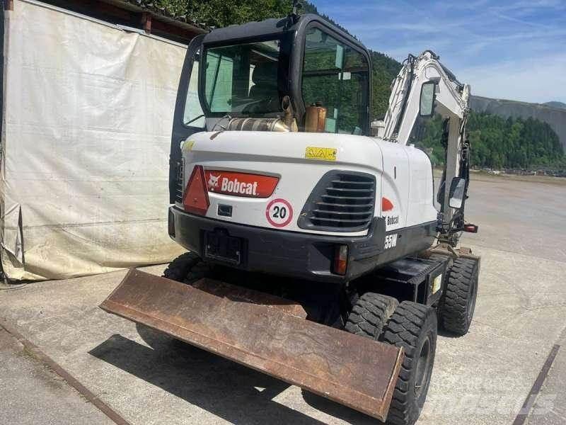 Bobcat E55W Ratasekskavaatorid