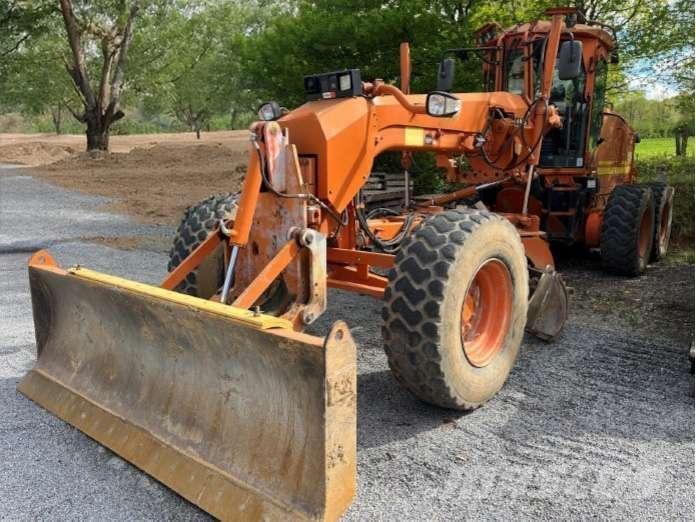 CAT 12M Greiderid